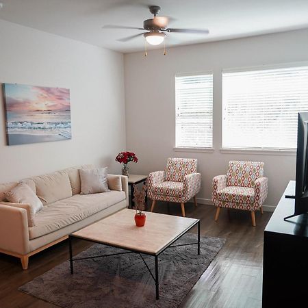 Luxury Designed 2 Bedrooms Part Hotel In Woodland Hills Ca Лос-Анджелес Экстерьер фото
