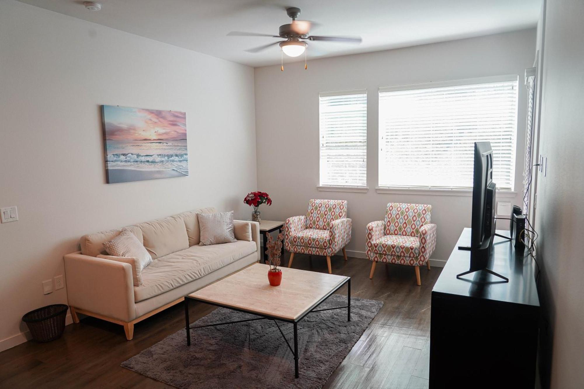 Luxury Designed 2 Bedrooms Part Hotel In Woodland Hills Ca Лос-Анджелес Экстерьер фото